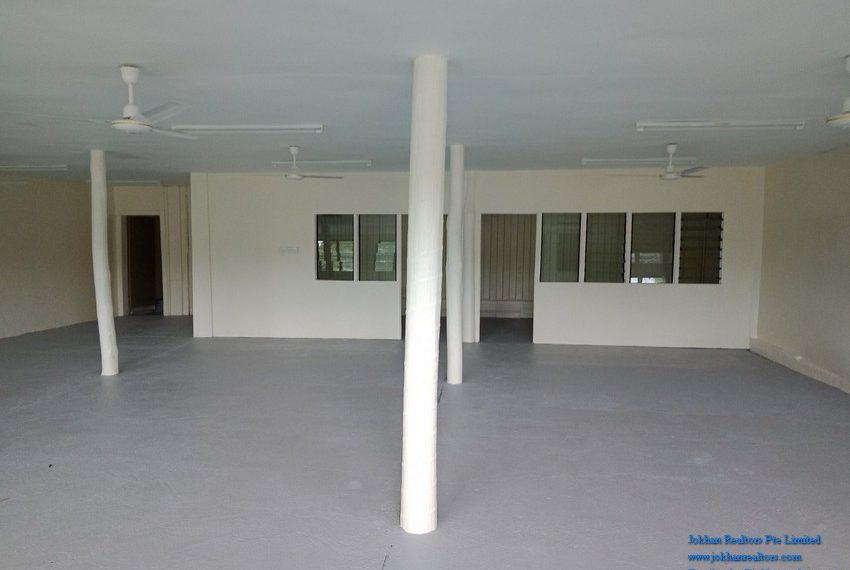 IMG-2690a4438b543000cbea895a3cd48885-V