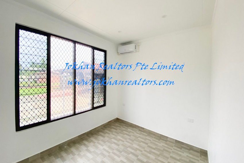 IMG-502b2d55b90acc49ed5c8108caf79d34-V