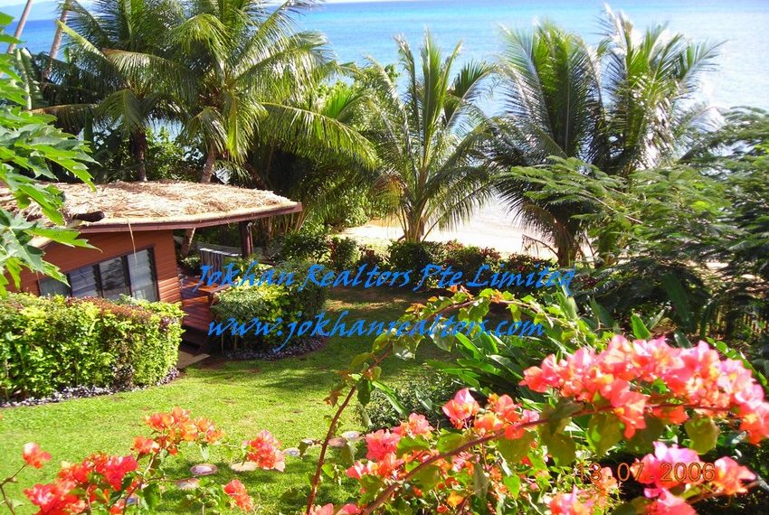 Fiji-Beachfront- (7)