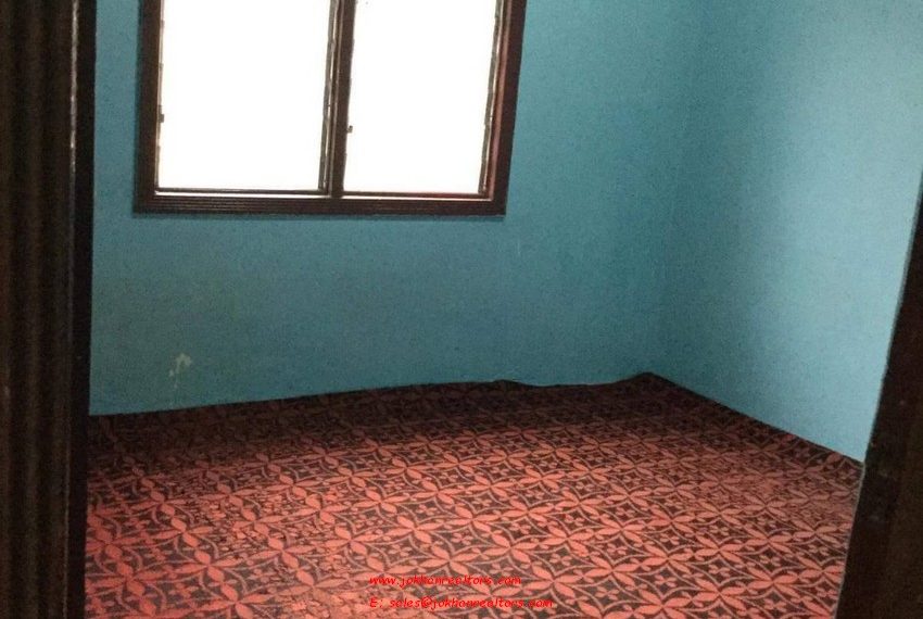 back flat singleroom