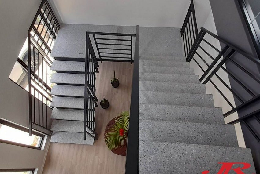 Banuve Office Space (4)