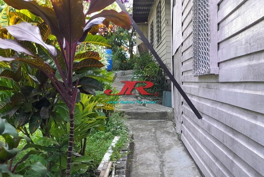 2 Ratu Dovi Rd Pretisha (2)